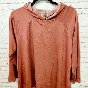 Misia Curvy Hooded Shirt